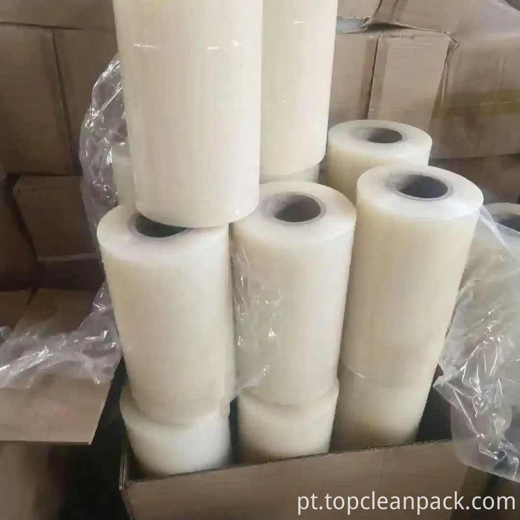 O filme de embrulho pe é resistente a UV, antiestático, à prova de ferrugem, personalizável e reciclável